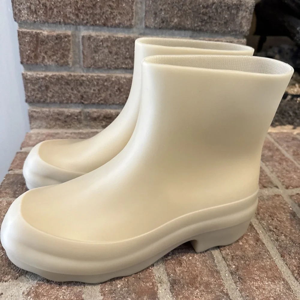 Vince Nia Moonlight Rain Boots Nude Lug Sole Women Waterproof Size 9 #179 - Picture 15 of 15